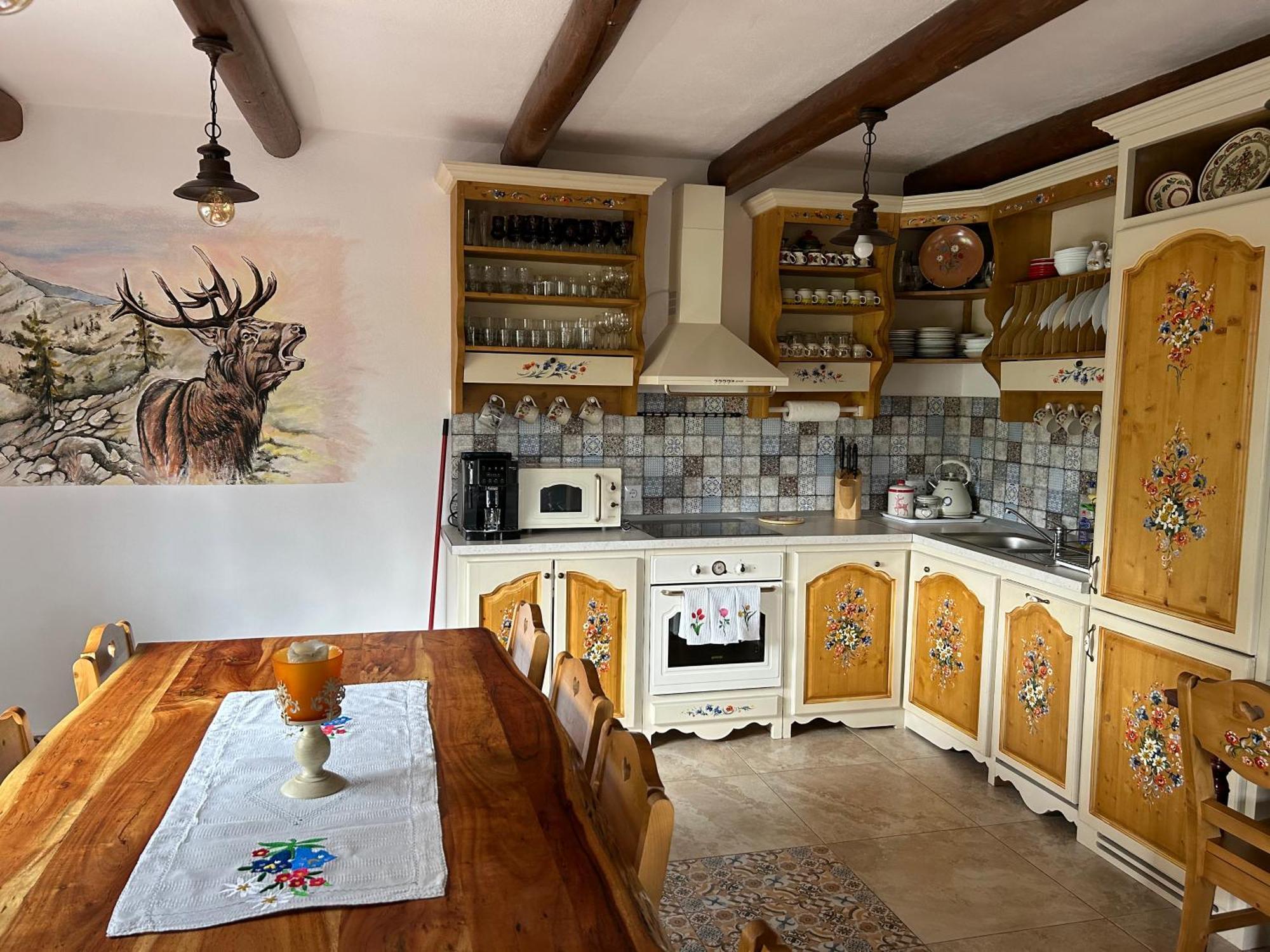 Casa Muchia Lui Girnita Holiday home *